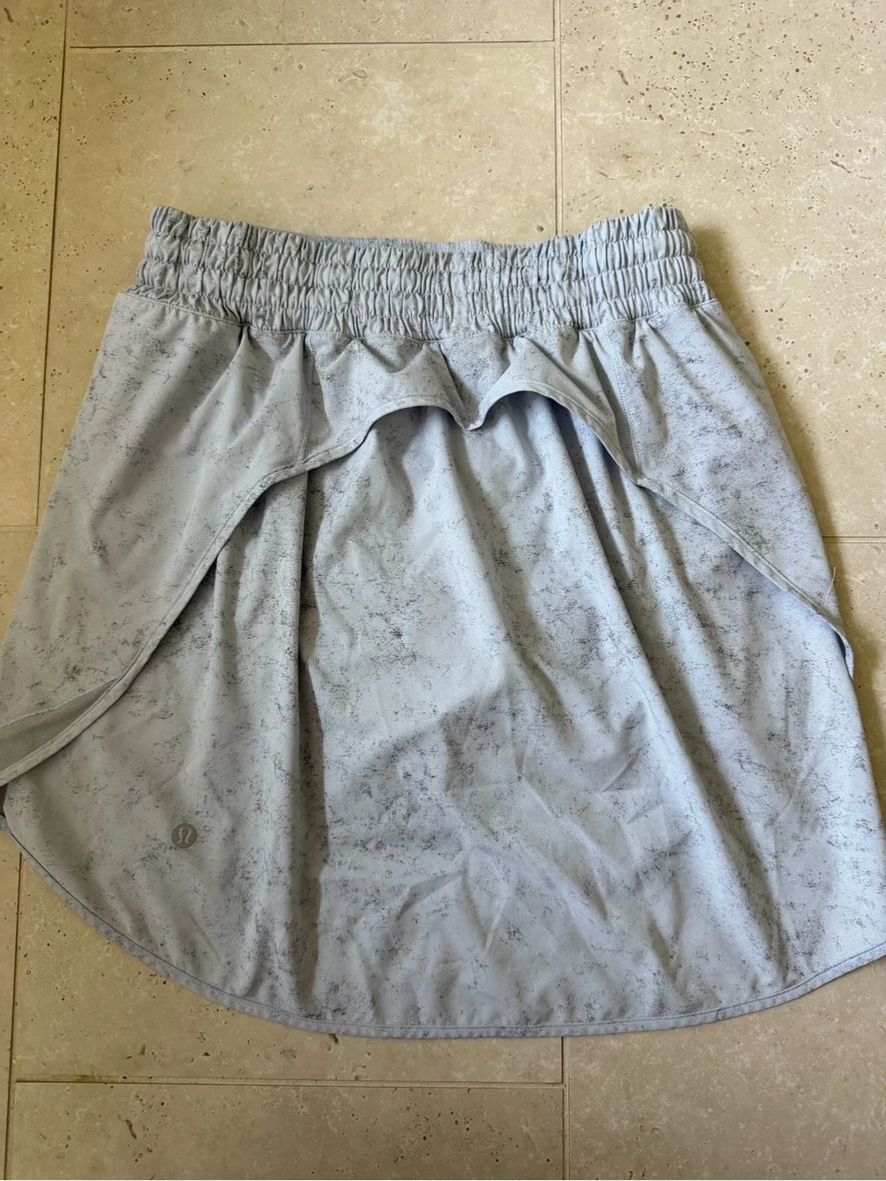 lululemon athletica Light Gray Speckled High-Low Athletic Skirt